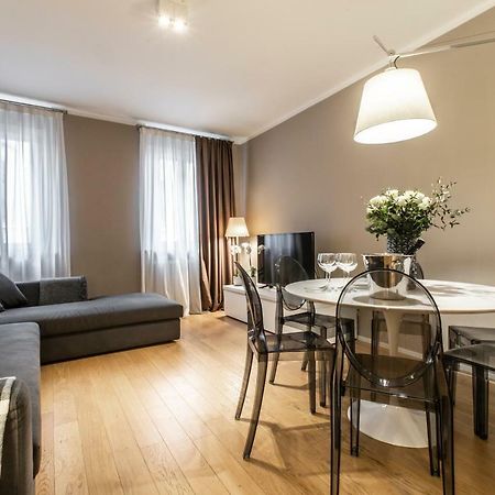 Rialto Canal View Deluxe R&R Apartment Venesia Bagian luar foto