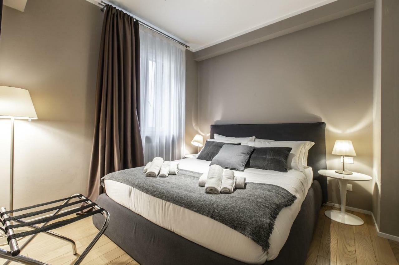 Rialto Canal View Deluxe R&R Apartment Venesia Bagian luar foto